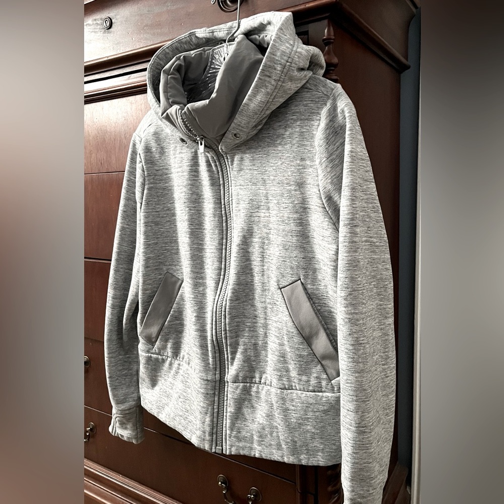 Athleta gray running jacket size M EUC